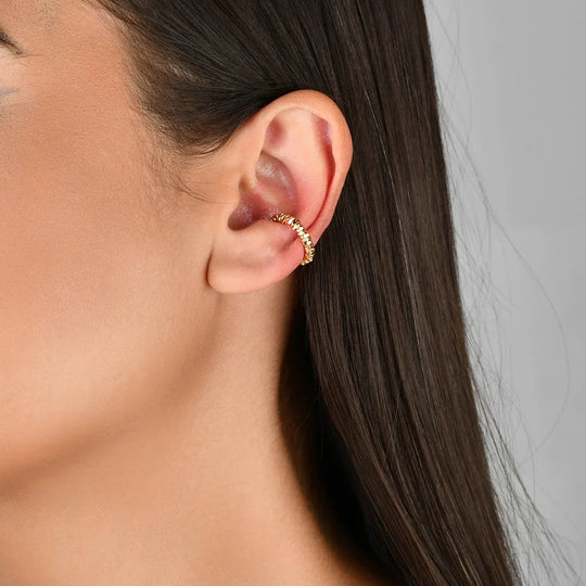 Piercing fake argolinhas banho ouro 18k em destaque, micro argolinhas delicadas sem furo