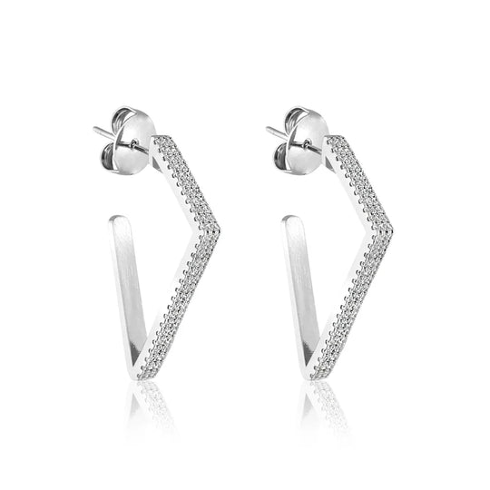 Par de brincos argola micro zircônias banho ródio branco sobre fundo neutro, 3,5 cm de altura
