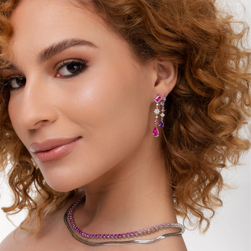 Brinco gotas com zircônias coloridas em banho de ouro 18k