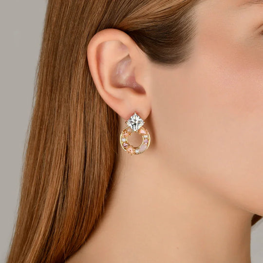 Brinco Boho Cristal Banho Ouro 18k em destaque