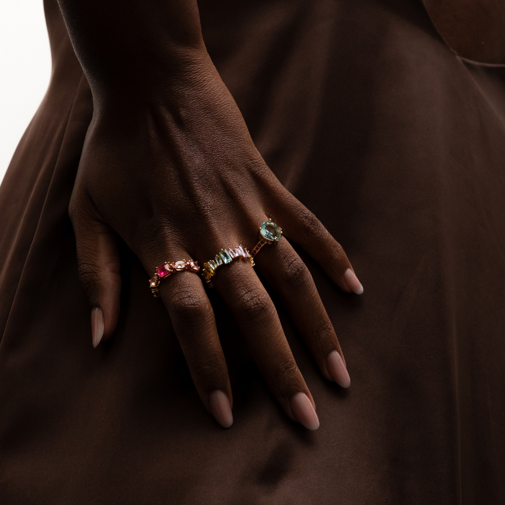 ANEL ZIRCÔNIA IRREGULAR BANHO OURO 18K