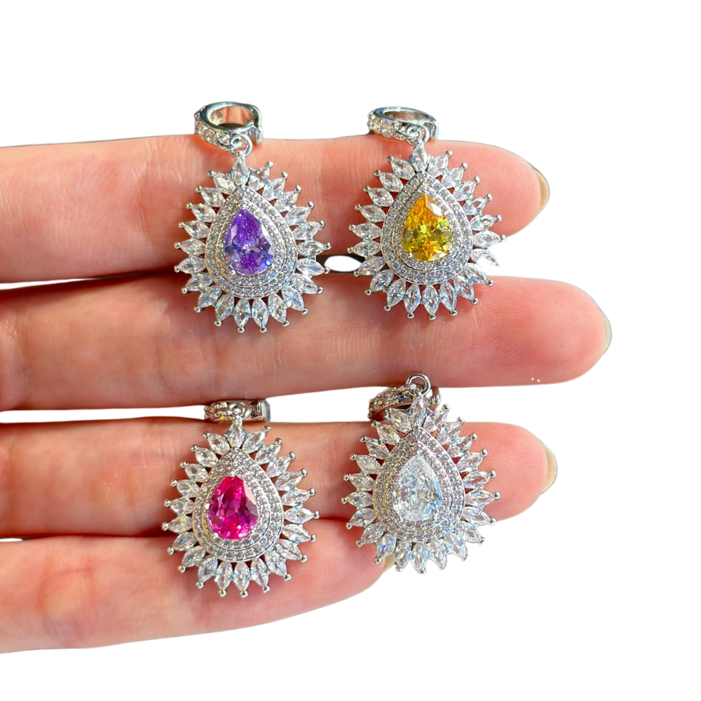 PINGENTE ZIRCÔNIA CENTRAL BANHO RÓDIO