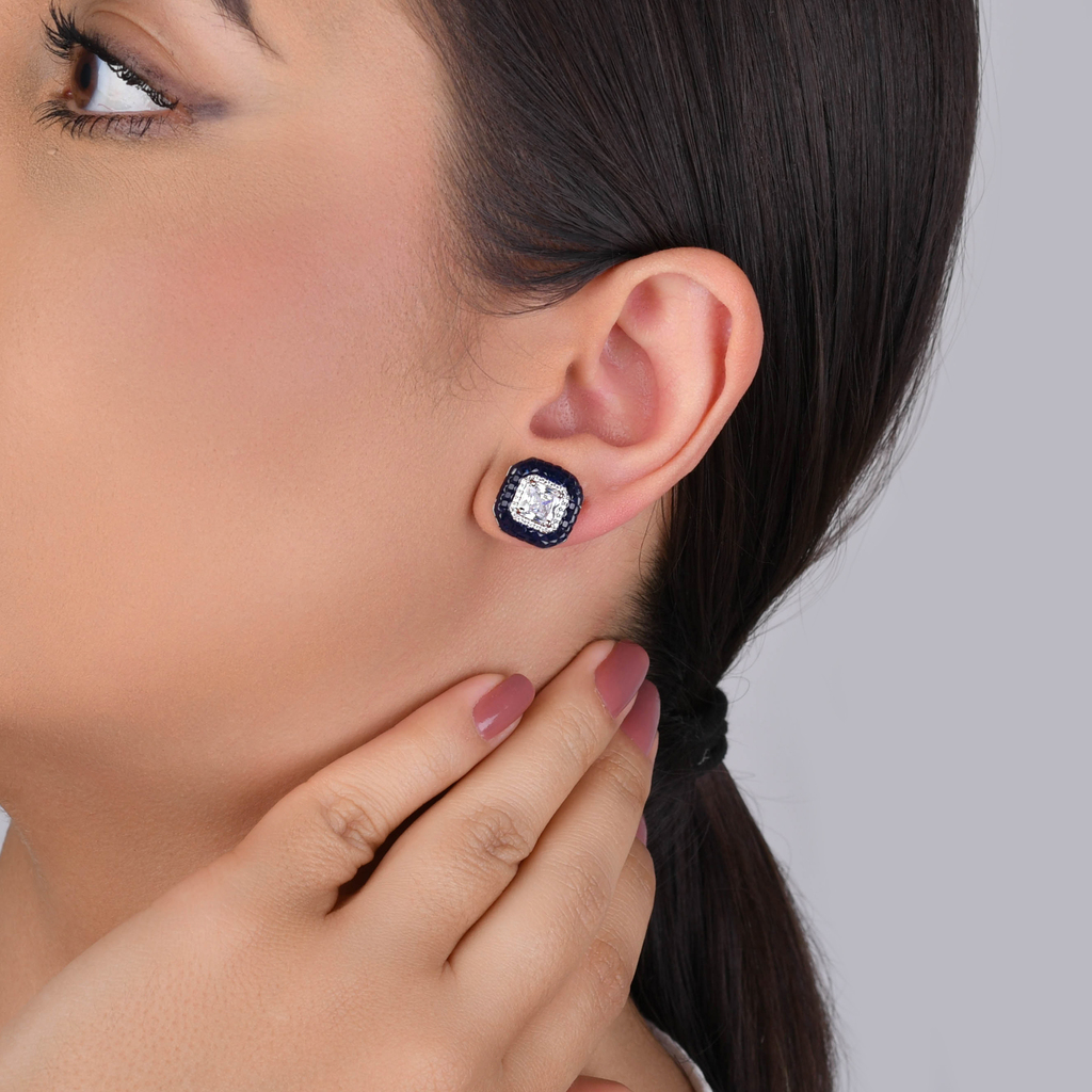 BRINCO QUADRADO ZIRCÔNIA PRETAS BANHO RÓDIO