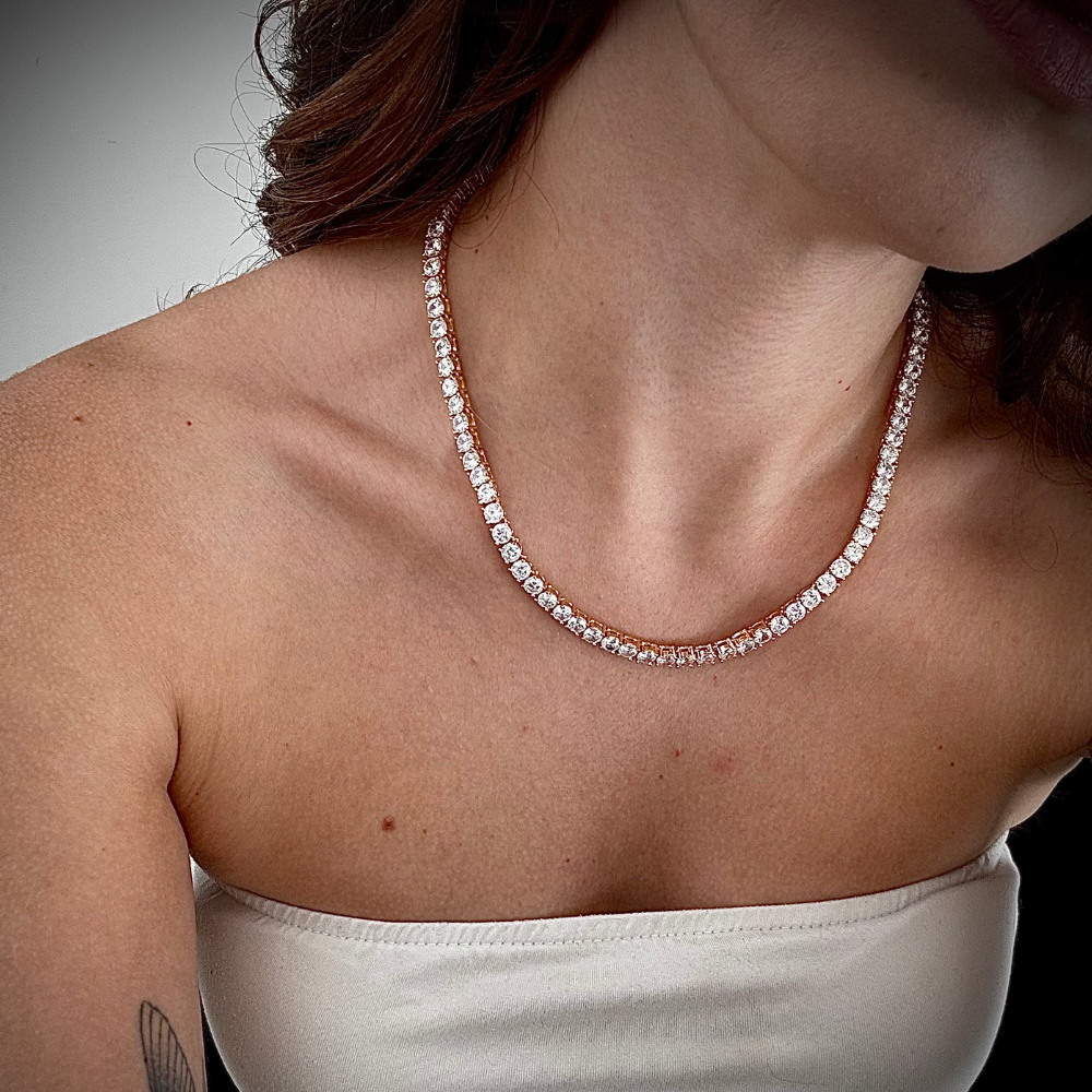 COLAR RIVIERA 4 PONTAS BANHO RÓDIO BRANCO OU OURO 18K