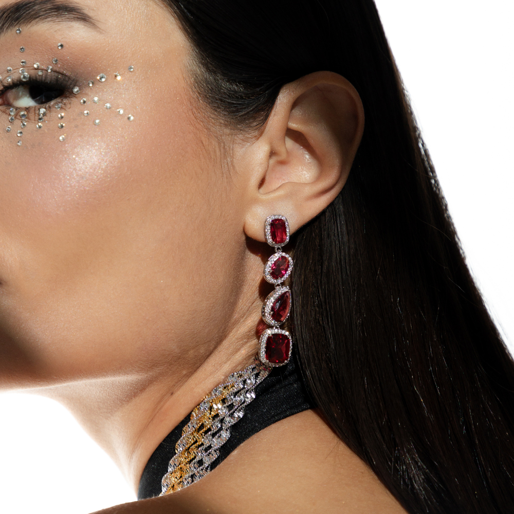 BRINCO FESTA CRAVEJADO RUBI