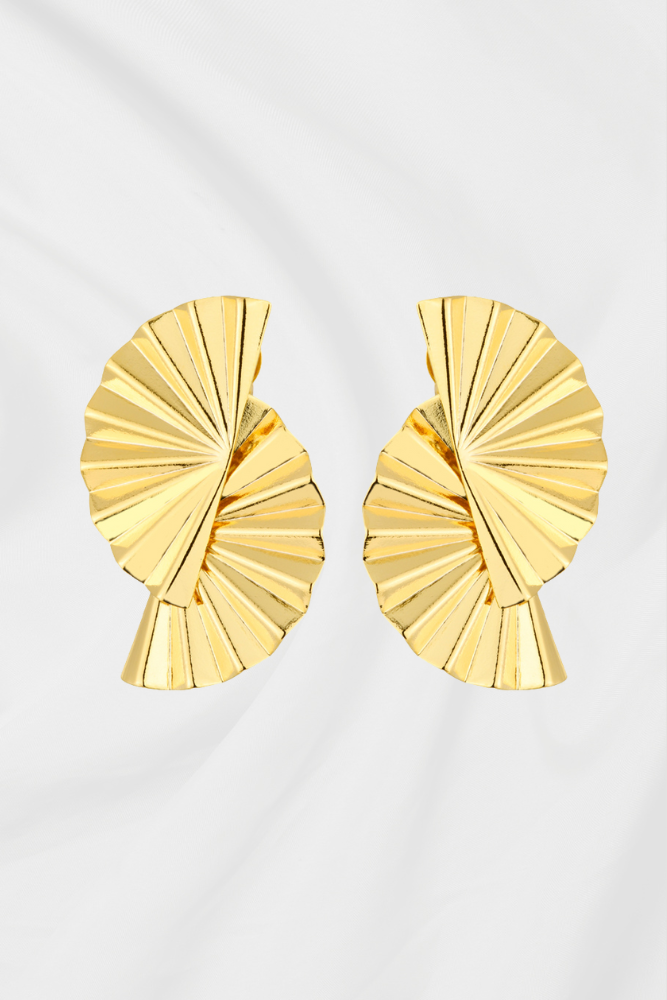 BRINCO LEQUE BANHO OURO 18K