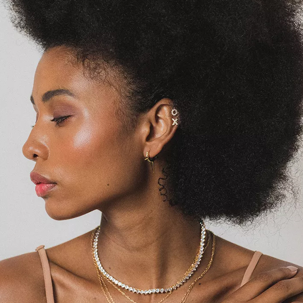 BRINCO SPIKE BANHO OURO 18K