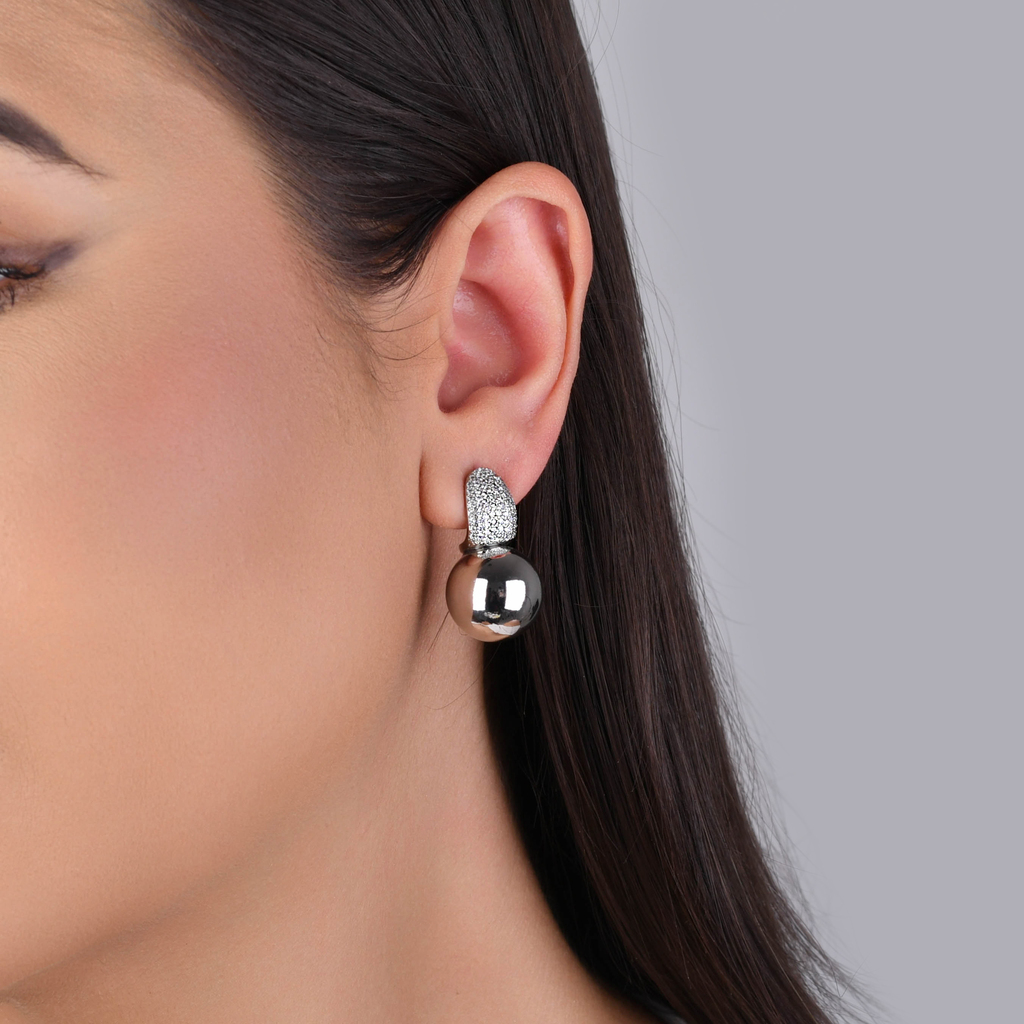 BRINCO BOLA COM ZIRCÔNIAS BANHO RÓDIO