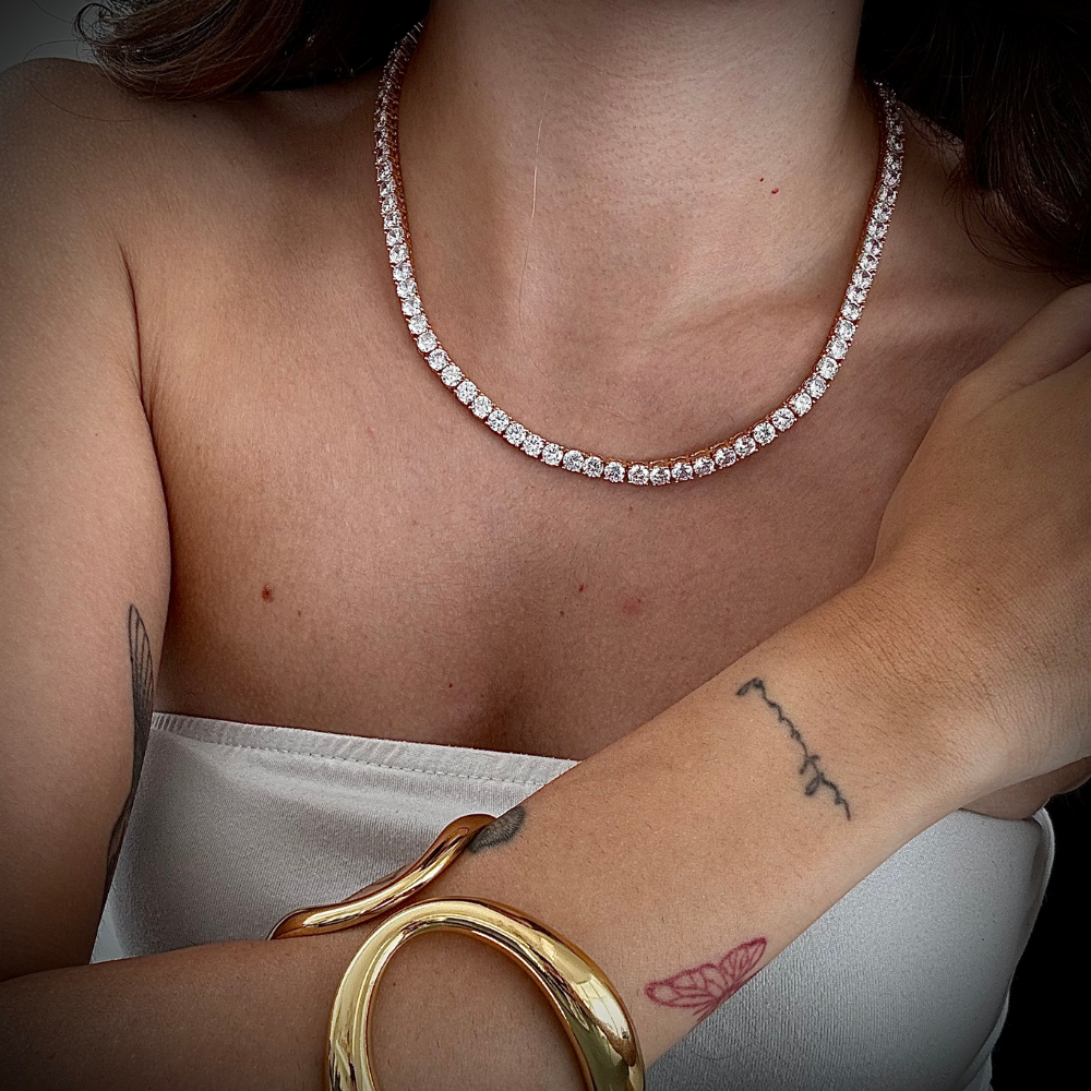 COLAR RIVIERA 4 PONTAS BANHO RÓDIO BRANCO OU OURO 18K